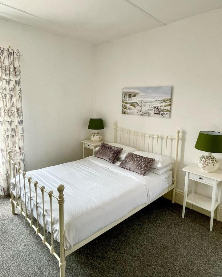 Lord Nelson Hotel Bridport Dış mekan fotoğraf